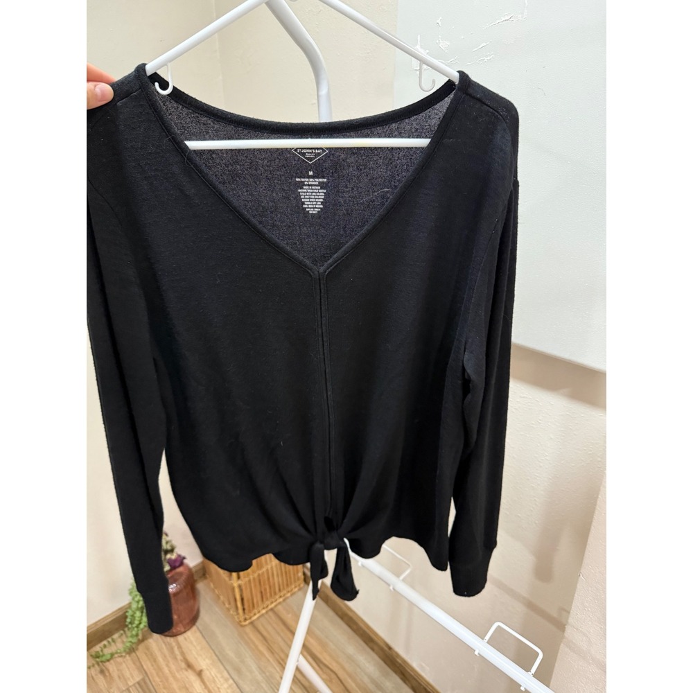 St Johns Bay Womens Black V-Neck Long Sleeve Front Tie Knit Top Size Medium